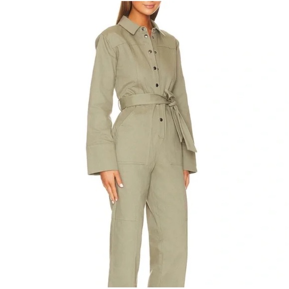TULAROSA Tommy Utility Jumpsuit with belt in Sage Green Size Small - Picture 2 of 16